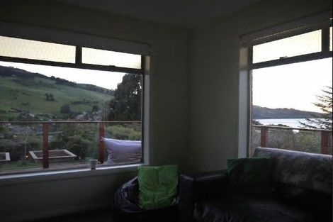 Photo of property in 28 Porterfield Street, Macandrew Bay, Dunedin, 9014