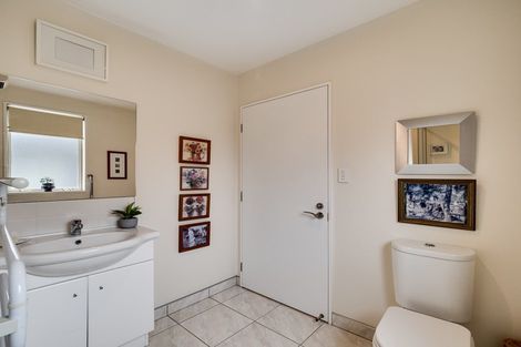 Photo of property in 30b Withells Road, Avonhead, Christchurch, 8042