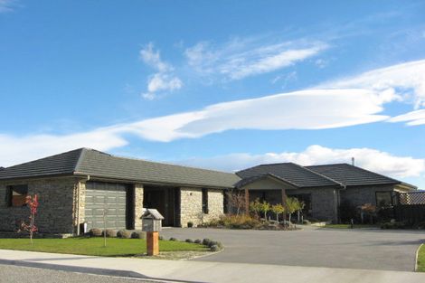 Photo of property in 23 Walnut Grove, Alexandra, 9320