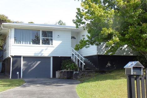 Photo of property in 18 Juniper Road, Sunnynook, Auckland, 0620