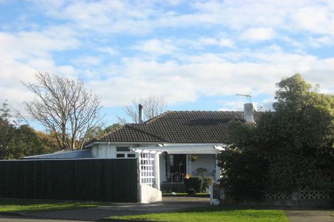 Photo of property in 14 Kensington Road, Marton, 4710