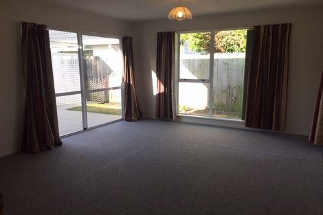 Photo of property in 25 Creese Place, Redwood, Christchurch, 8051