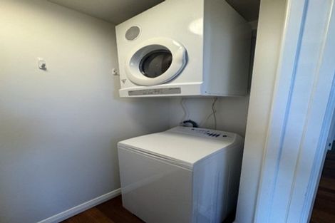 Photo of property in 77 Brougham Street, Mount Victoria, Wellington, 6011