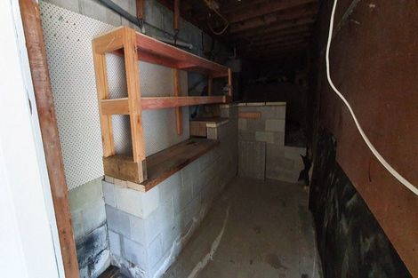 Photo of property in 2/9 Lingham Crescent, Torbay, Auckland, 0630