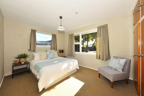 Photo of property in 10 Flower Street, Bryndwr, Christchurch, 8053