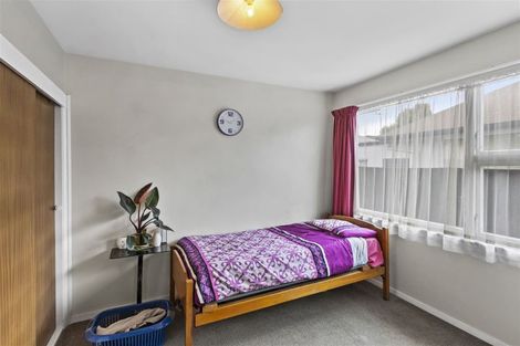 Photo of property in 2/107b Gayhurst Road, Dallington, Christchurch, 8061