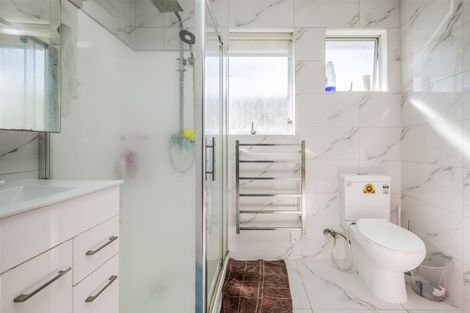 Photo of property in 2/118 Hillcrest Road, Papatoetoe, Auckland, 2025