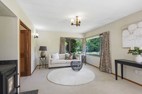 Photo of property in 13 Avoca Place, Darfield, 7510