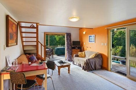 Photo of property in 101 Forest Lakes Road, Otaki, 5583