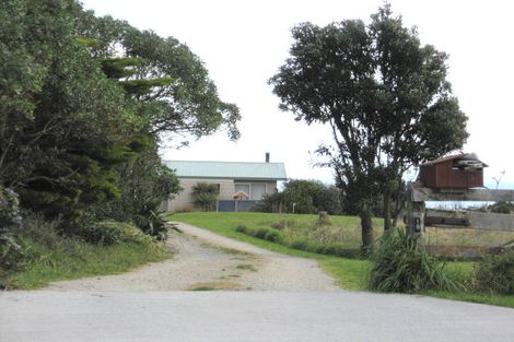 Photo of property in 19 Longbeach Drive, Castlecliff, Whanganui, 4501