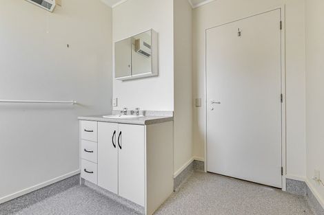 Photo of property in 103/4 Admiral Crescent, Flagstaff, Hamilton, 3210