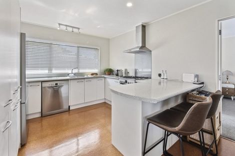 Photo of property in 21 Bledisloe Street, Papatoetoe, Auckland, 2104