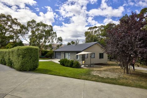 Photo of property in 19 Hall Road, Bannockburn, Cromwell, 9384