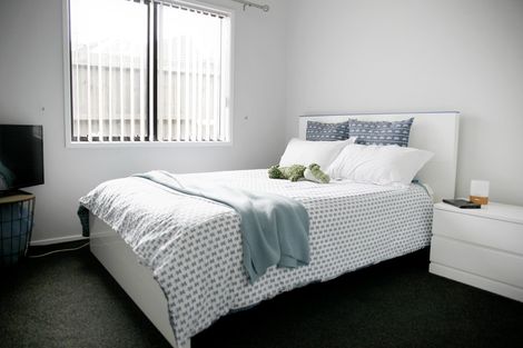 Photo of property in 33 Sunningdale Street, Wattle Downs, Auckland, 2103