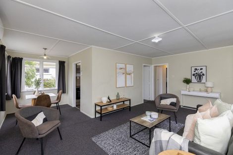 Photo of property in 17 Riwai Street, Paraparaumu, 5032