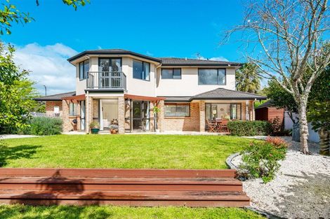Photo of property in 39 Lake Panorama Drive, Henderson, Auckland, 0612