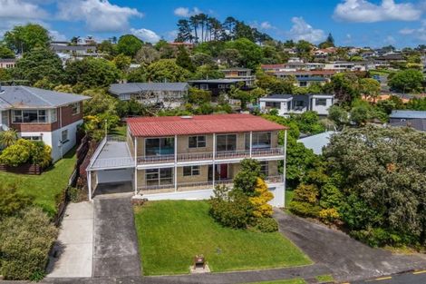 Photo of property in 43 Galaxy Drive, Mairangi Bay, Auckland, 0630