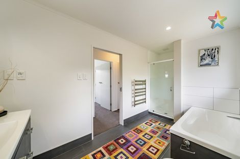 Photo of property in 19 Timaru Grove, Kelson, Lower Hutt, 5010