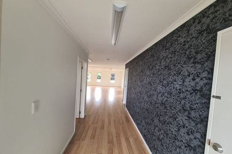 Photo of property in 42 Kapiti Road, Paraparaumu, 5032