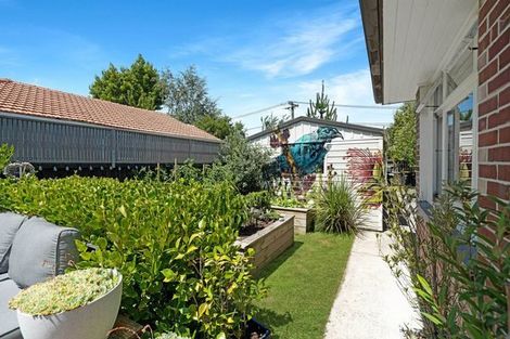 Photo of property in 15 Thornton Street, Mairehau, Christchurch, 8013