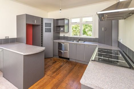 Photo of property in 4 Stark Street, Durie Hill, Whanganui, 4500