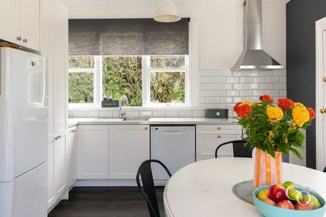 Photo of property in 613 Whitehead Road, Saint Leonards, Hastings, 4120