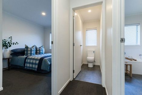 Photo of property in 10 Oolong Court, Huntington, Hamilton, 3210