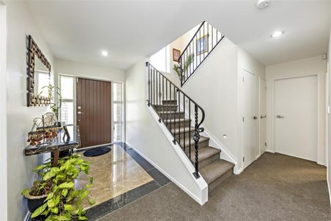 Photo of property in 384 Ormiston Road, Flat Bush, Auckland, 2019