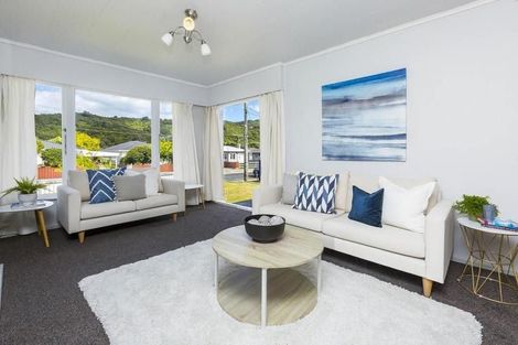 Photo of property in 10 Roberts Street, Wainuiomata, Lower Hutt, 5014