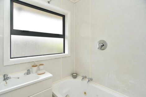 Photo of property in 23 Everest Street, Burnside, Christchurch, 8053