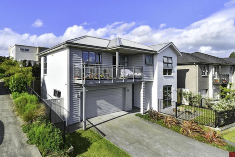 Photo of property in 77 Calluna Crescent, Totara Heights, Auckland, 2105