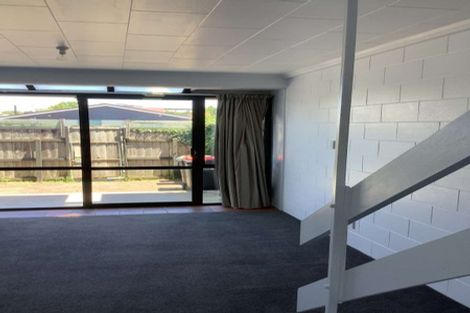 Photo of property in 2/86 Picton Avenue, Riccarton, Christchurch, 8011