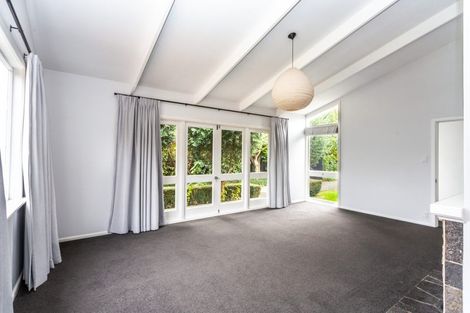 Photo of property in 35 Deepdale Street, Burnside, Christchurch, 8053