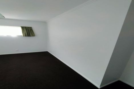 Photo of property in 13b Franklyn Road, Tawa, Wellington, 5028