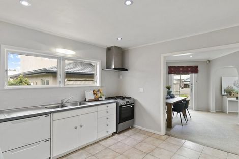 Photo of property in 2 Rex Street, Miramar, Wellington, 6022