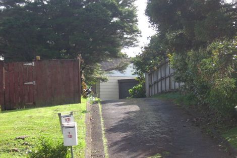 Photo of property in 2/11 Zita Maria Drive, Massey, Auckland, 0614