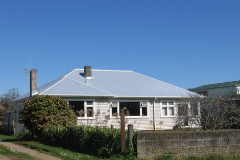 Photo of property in 12 Jenks Street, Foxton, 4814