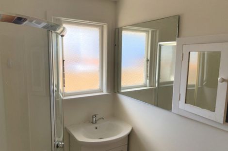 Photo of property in 2/64 Elizabeth Street, Riccarton, Christchurch, 8041