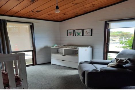 Photo of property in 98 Conclusion Street, Ascot Park, Porirua, 5024