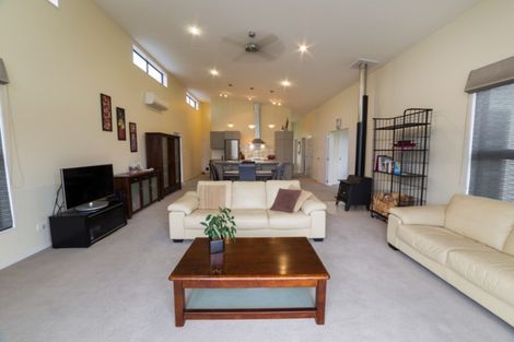 Photo of property in 87 Dusky Street, Te Anau, 9600