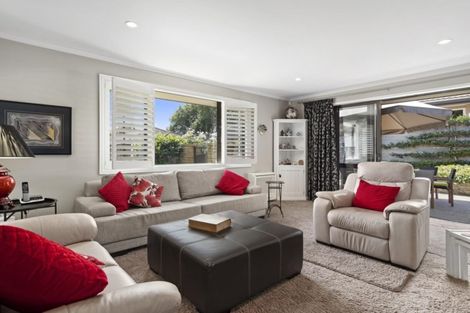 Photo of property in 21 Edwin Grove, Bethlehem, Tauranga, 3110