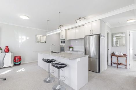 Photo of property in 30 Rewa Rewa Lane, Orewa, 0931