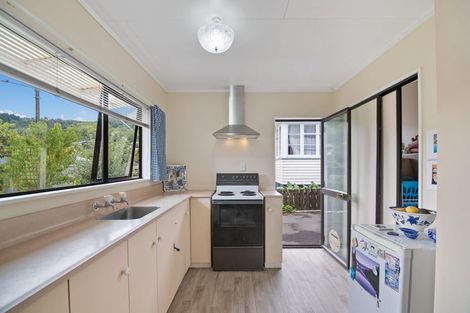 Photo of property in 156 Tipahi Street, Nelson South, Nelson, 7010