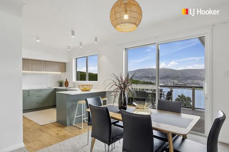 Photo of property in 6 Shandon Road, Vauxhall, Dunedin, 9013