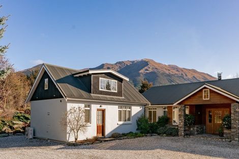 Photo of property in 162 Te Awa Road, Albert Town, Wanaka, 9382