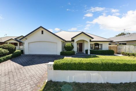 Photo of property in 9 Merlot Place, Rototuna, Hamilton, 3210