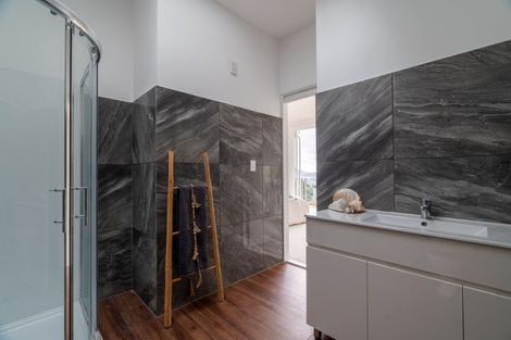 Photo of property in 142 Ravenswood Road, Saint Clair, Dunedin, 9012