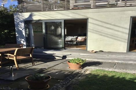 Photo of property in 1/5 Sinclair Street, Devonport, Auckland, 0624