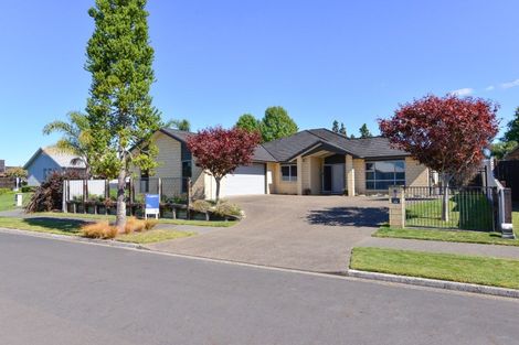 Photo of property in 3 Amokura Crescent, Flagstaff, Hamilton, 3210