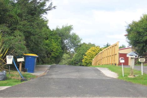 Photo of property in 120b Rosier Road, Glen Eden, Auckland, 0602